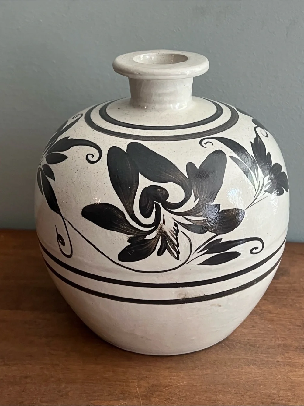 Vintage Chinese Cizhou Kiln Style Vase 9” H 8” W